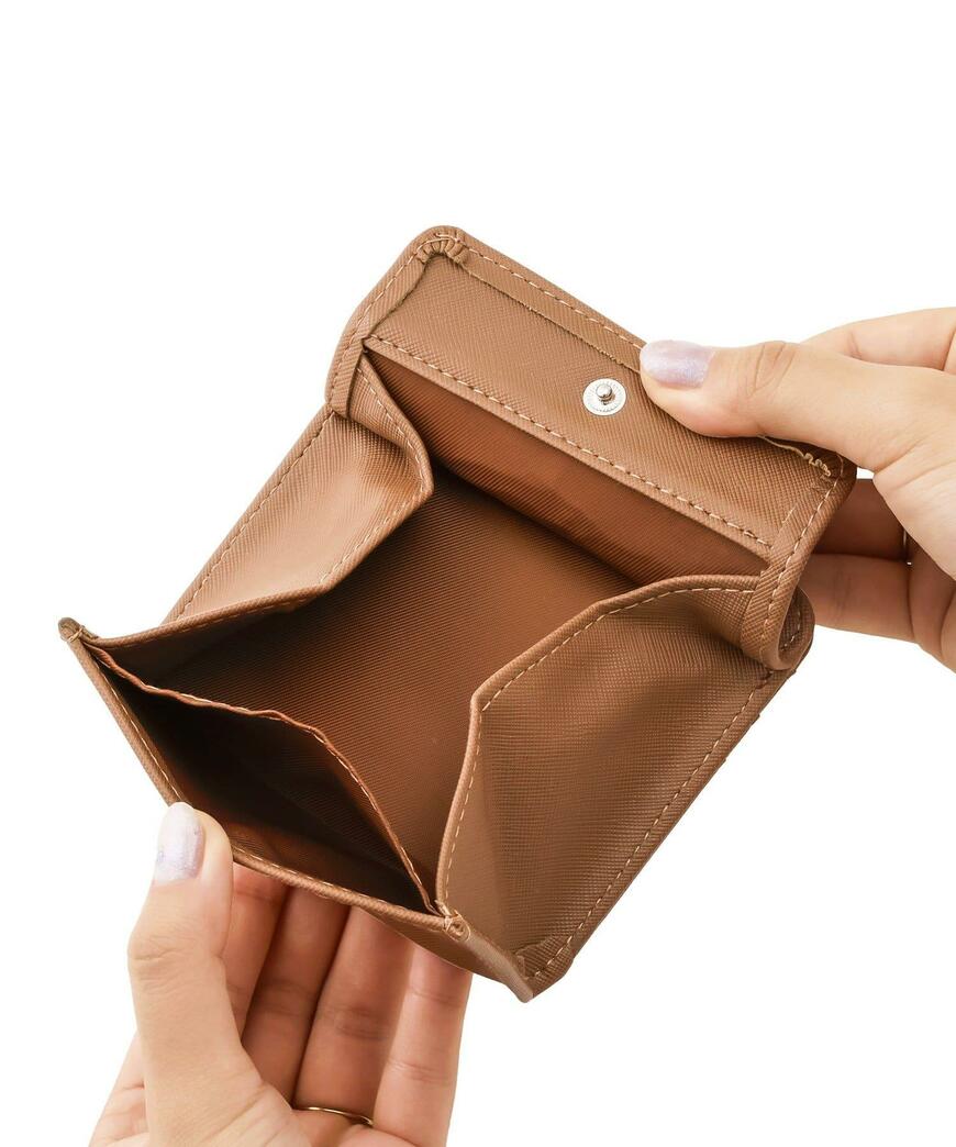 出所：パルグループ公式ファッション通販サイト 3COINS 極薄ミニウォレット