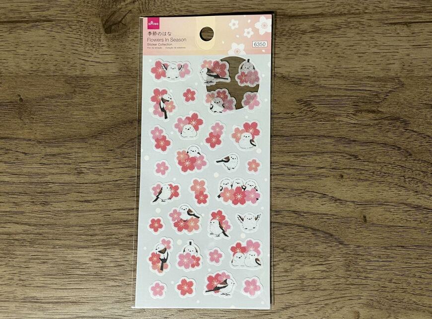 ダイソー、ステッカー(桜とシマエナガ)画像