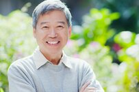 厚生年金「男性で月20万円以上」の割合は？現役時代の年収も確認