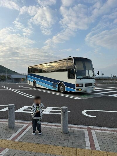 まさかの「自家用バス」