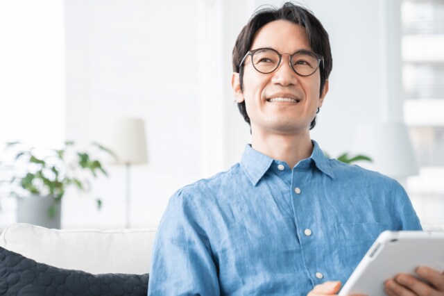厚生年金を月15万円以上もらえる男性は全体の何割か。自分で受給額を調べる方法も紹介