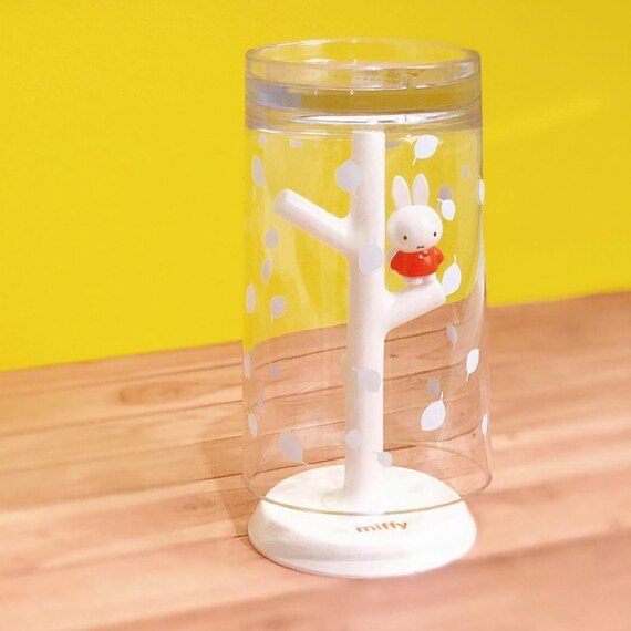 出所：ニトリ公式通販 ニトリネットストアうがいコップ＆スタンド ミッフィー