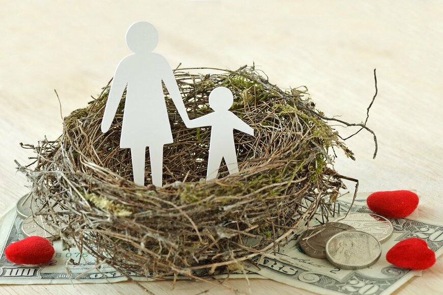 母子家庭の年収や仕事の内容は？ 離婚を考えるシンママ予備軍を待つ厳しい現実