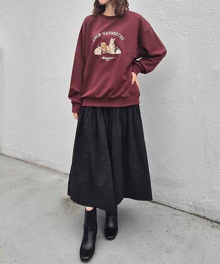 ブルーブルーエ公式 アニマル刺繍スウェット