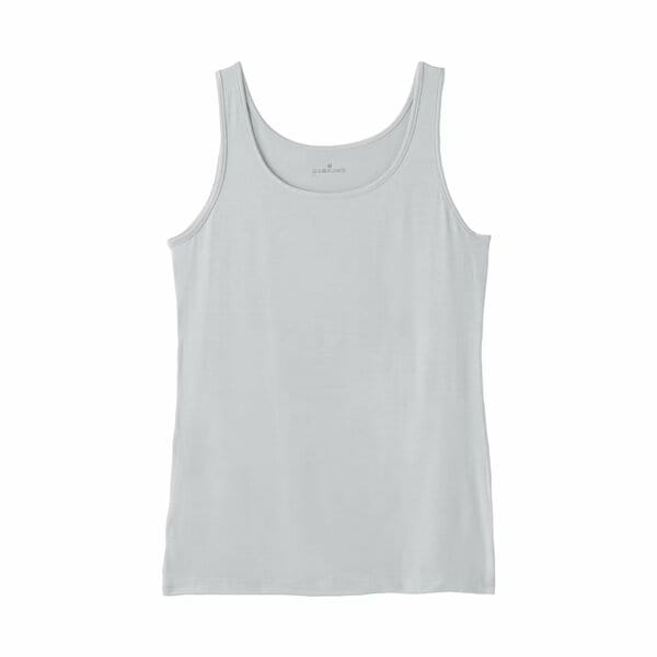 乾燥しがちな季節のベースレイヤーとして毎日快適に着用できる