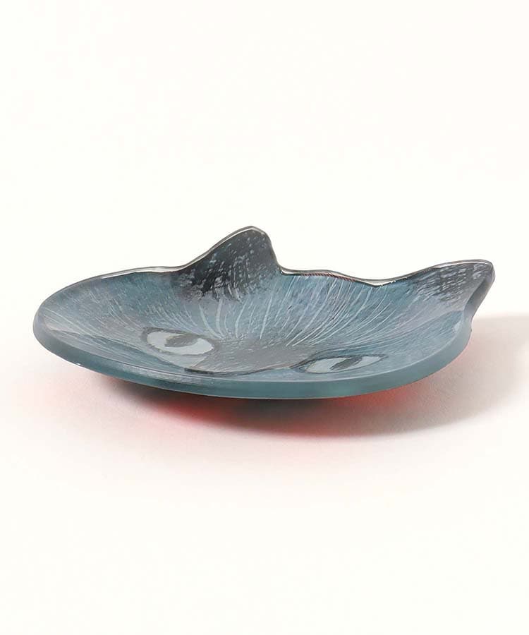 出所：ブルーブルーエ公式サイト　松尾ミユキガラスプレート