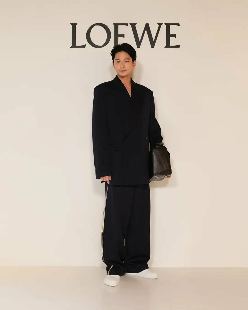 出所：LVMHファッション・グループ・ジャパン合同会社 ロエベ ジャパン「カサロエベ銀座のグランドオープンを祝して多くのセレブリティやアーティストが来場」