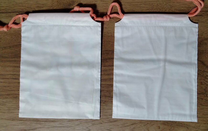 筆者撮影（ダイソー、ミニポリ巾着 2P）