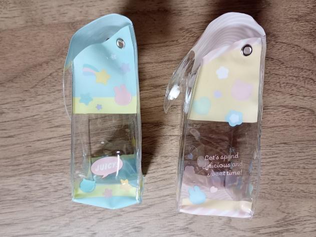 出所：筆者撮影（セリア、ドールポーチ ケース スイーツ）