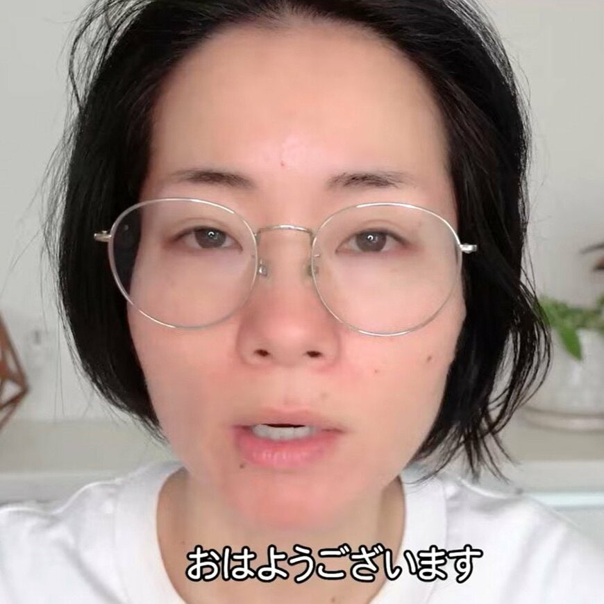 「42歳が別人級垢抜け！？」セザンヌのアイシャドウで華やか大人メイク　40代50代が取り入れたい塗り方も必見