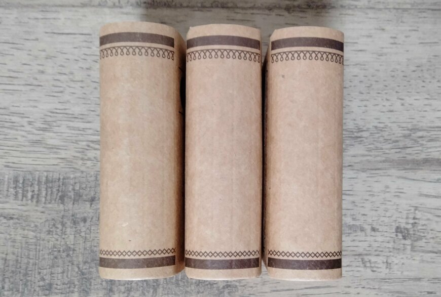 筆者撮影（セリア、ギフトボックス ブック型）