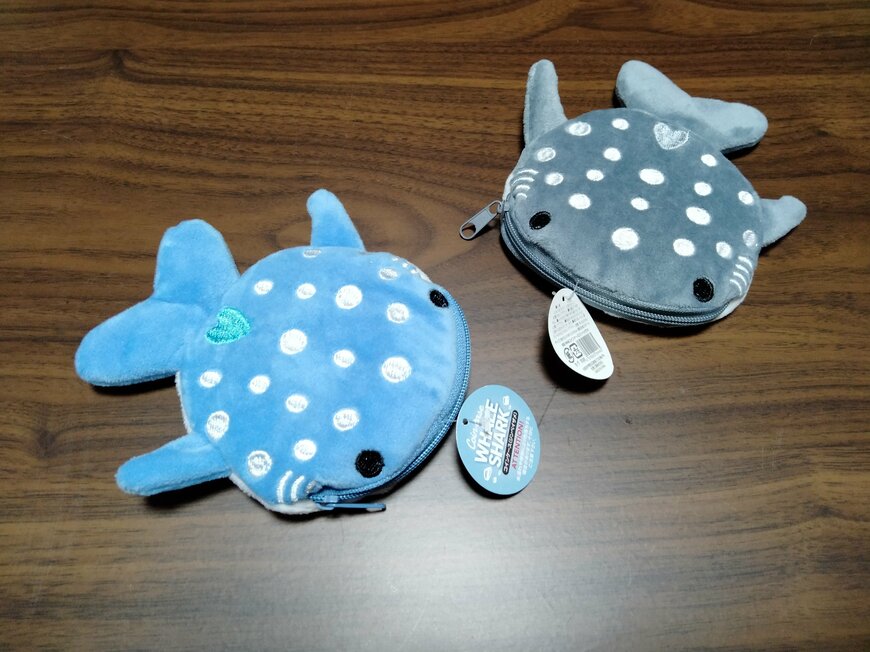 出所：筆者撮影（セリア、ジンベエザメのコインケース）