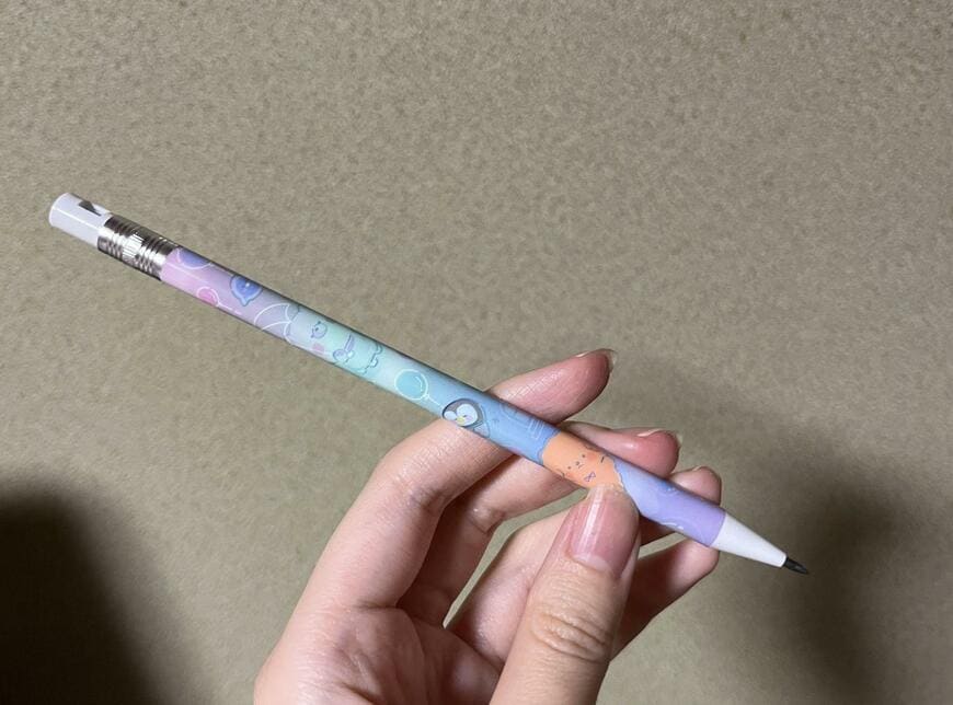 セリア、えんぴつみたいなシャープペンシル画像