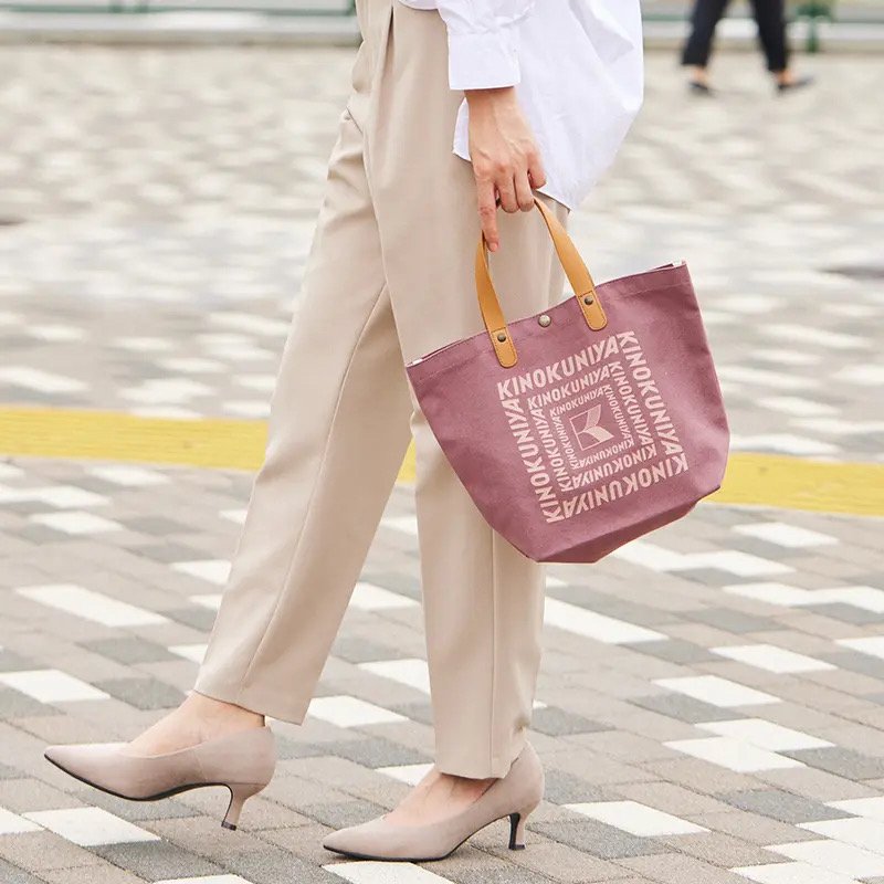 紀ノ国屋公式 レザーハンドルコットンバッグ スモークピンクの画像