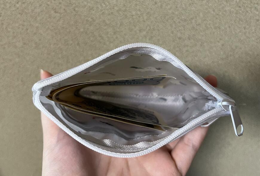 セリア、ダブルファスナーポーチ シマエナガ柄商品画像