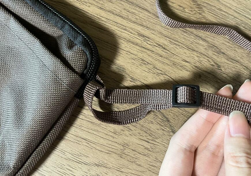 セリア、ショルダーバッグ ブラウン・カーキ商品画像