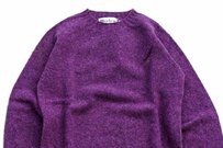 「黒、グレーは安心」はむしろ危険？ 30代こそカラフルなニットがおすすめ