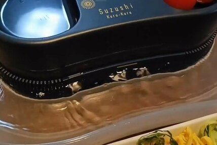 流しそうめん機に流れてきた予想外のものとは…リアルすぎる見た目に「一瞬本物かと思った」の声が続々