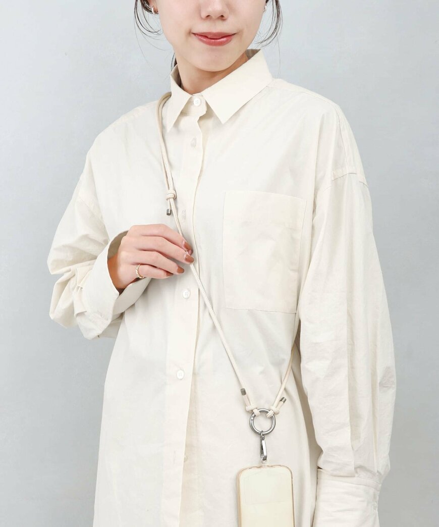 出所：3COINS公式　ムスビスマホショルダースリム