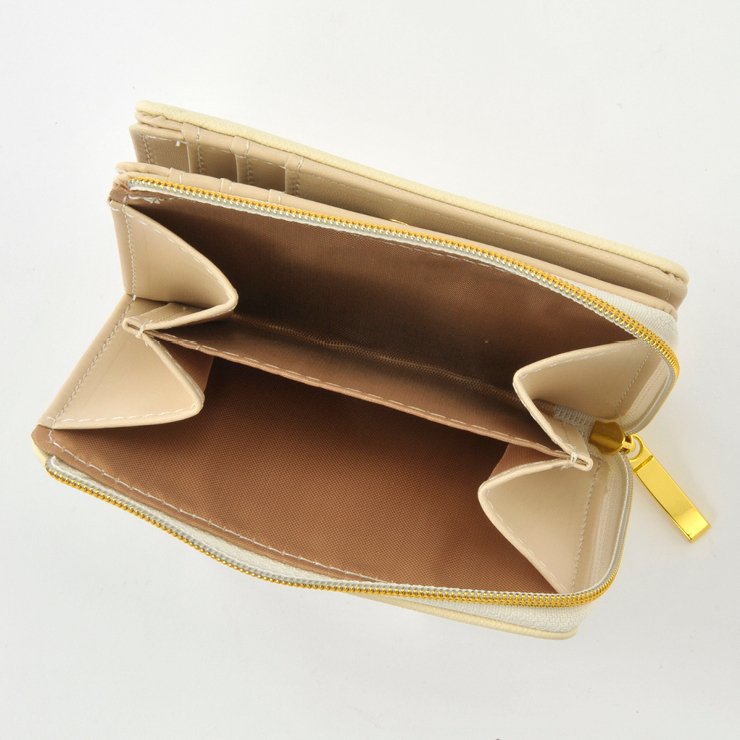 出所：しまむら公式オンラインストア　財布（スヌーピー）