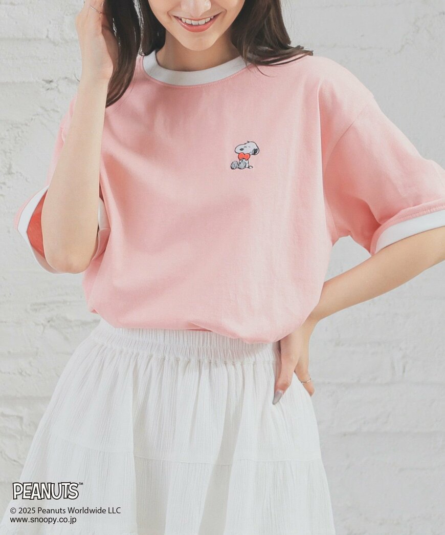 出所：ハニーズ公式　スヌーピー／Ｔシャツ