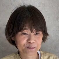 同じショートヘアでもこんなに変わる。思い切ったカットで「ふんわりショート」に！大人の魅力がアップ