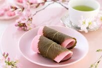 65歳以上、ひとり暮らしの年金生活。ひと月の生活費はざっくりどのくらい必要か。仕事をやめたら「赤字家計」でふつうなの？