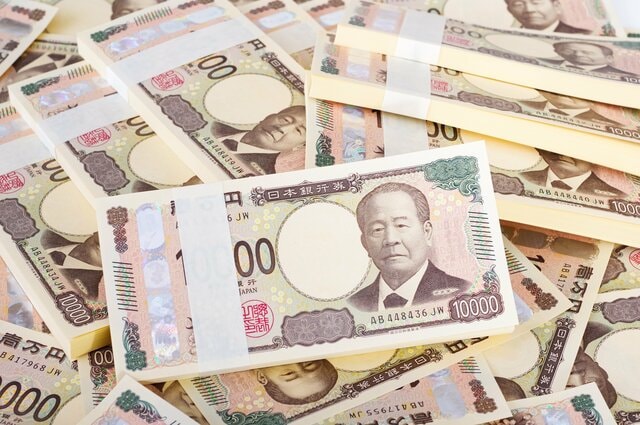 【2026年度の年金額改定】夫婦2人分の厚生年金「月額23万7279円」60～89歳の平均年金月額「みんなの平均」一覧表でみる