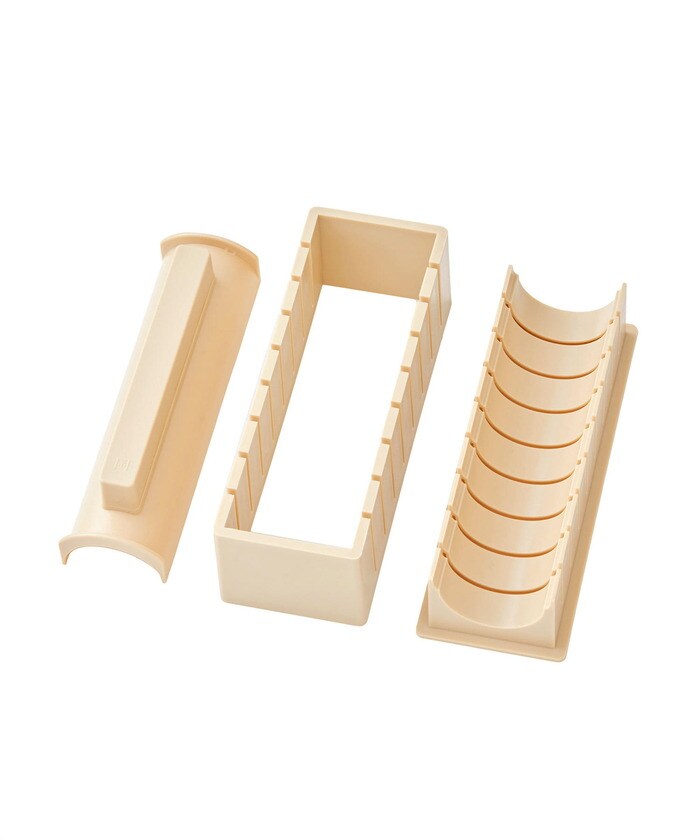 切り分け用の切り込みがあるので、均等できれいな仕上がりに。