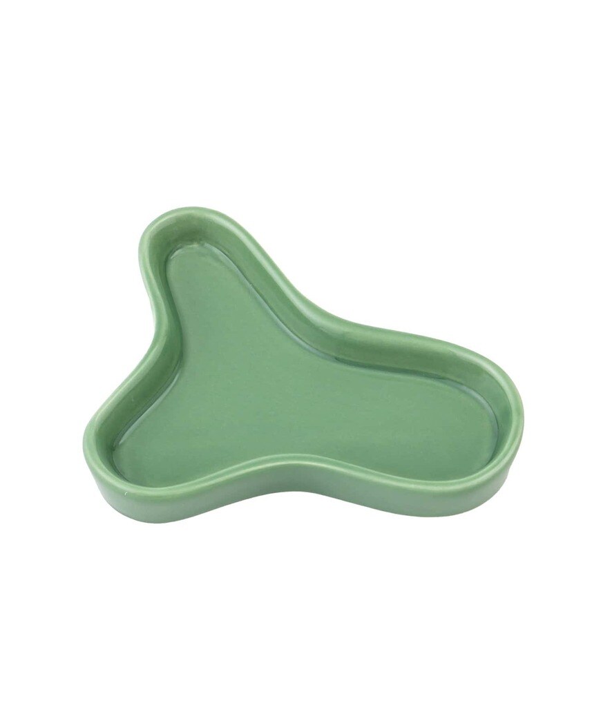 画像出所：すべて「3COINS公式」