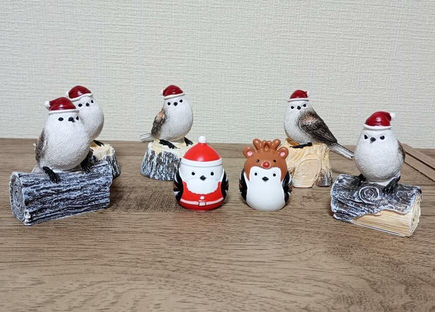 出所：筆者撮影（キャンドゥ、リトルフレンド サンタ＆トナカイ シマエナガ・リトルフレンド シマエナガ クリスマスバージョン）