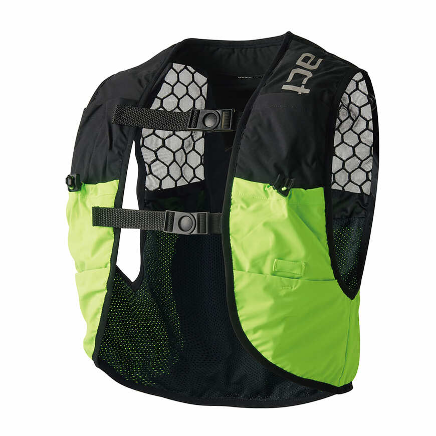 出所：ワークマン公式オンラインストア ベルオアシス(R)使用遮熱-7℃ アクティブトレイル冷感高吸水ベスト