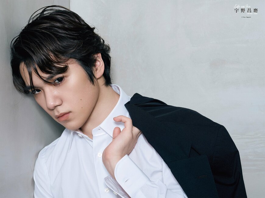 出所：株式会社扶桑社「フィギュアスケートLife Extra「Life on Ice 宇野昌磨」が発売！ 2種類の表紙画像とポスター4カットを初公開！」