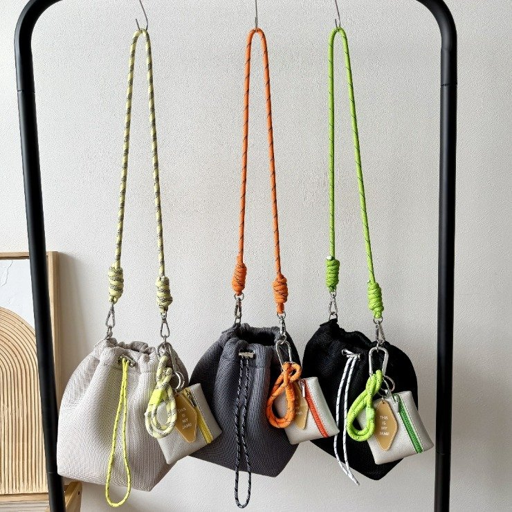 しまむら公式　レディース　ショルダーバッグ　（mayo）の画像