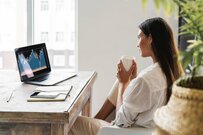 女性が興味を持つ投資対象「投資信託」がトップに。FXへの関心度も高め