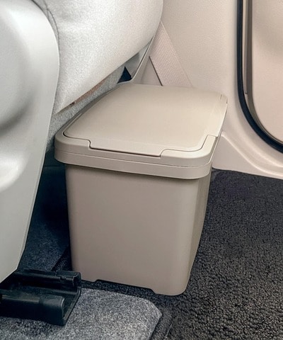 3COINS(スリーコインズ) CARおもり付きゴミ箱