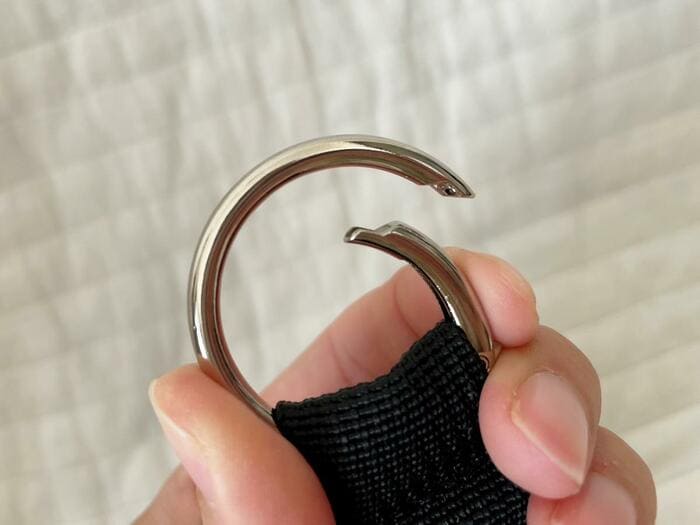 片手で扱えるほどスムーズに動かせます