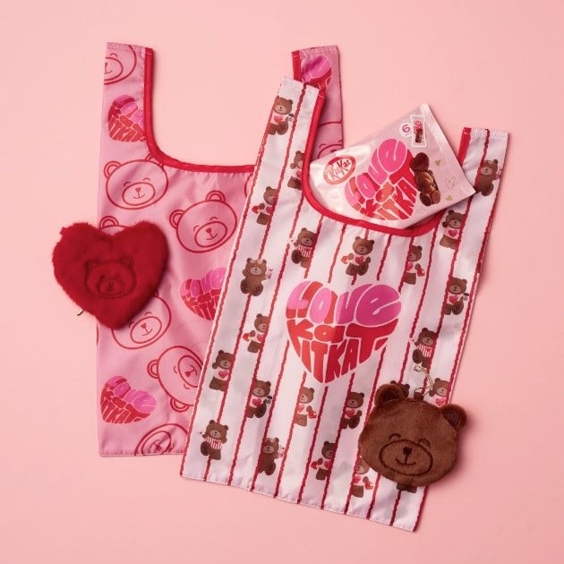 出所：アフタヌーンティー公式通販　「キットカット ハートフルベアー」コラボ特集ページ