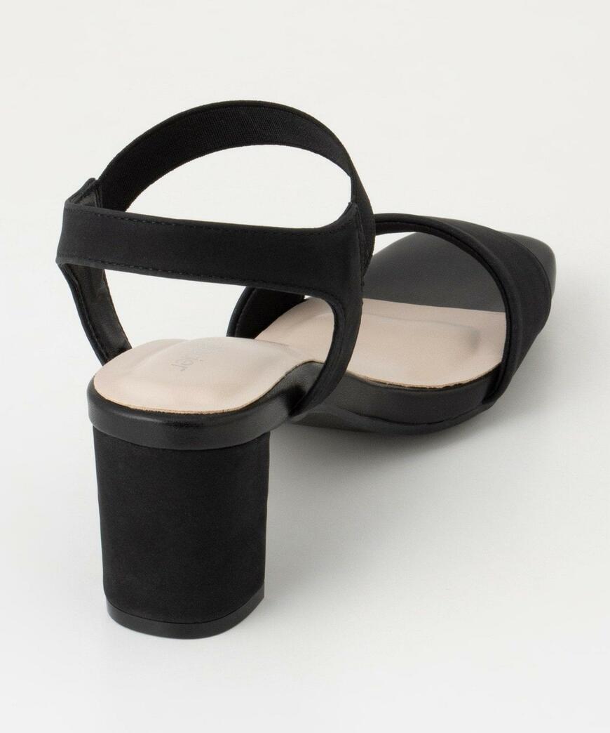 出所：ハニーズ公式オンラインストア ゴム使いヒールサンダル