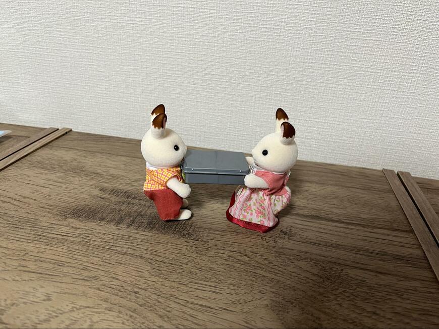 セリア、ミニチュア角缶 画像