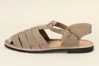 「実はサンダルが苦手」なあなたに。大人におすすめのレザーサンダル5選