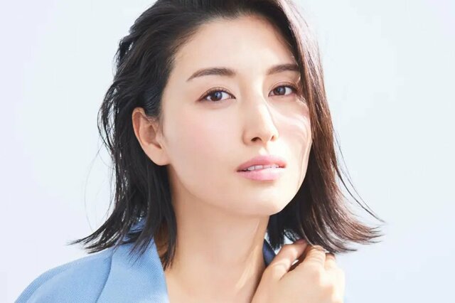 【めっちゃ幸せ】橋本マナミ「ひとり回転寿司を堪能」　11皿＋デザートを完食する様子に「一人贅沢時間」