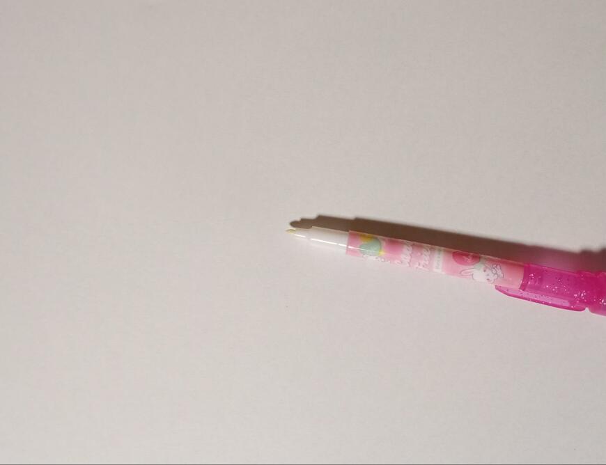 出所：筆者撮影（セリア、キラキラシークレットペン）