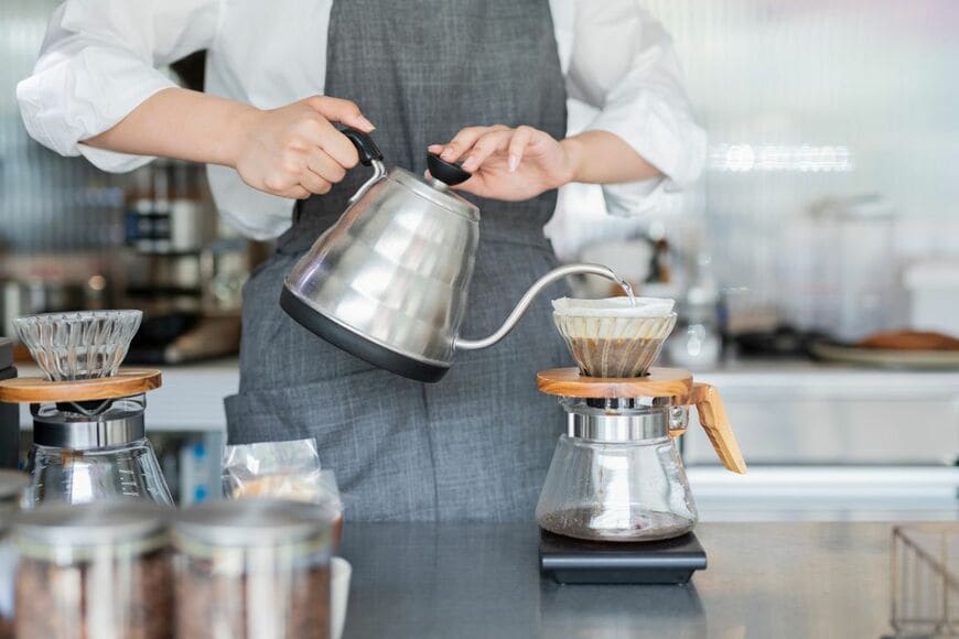 【営業利益95.3%増】キーコーヒー、1Q決算からみる「コーヒー生豆高騰下での利益の出し方」＜9月30日権利確定の株主優待も解説＞