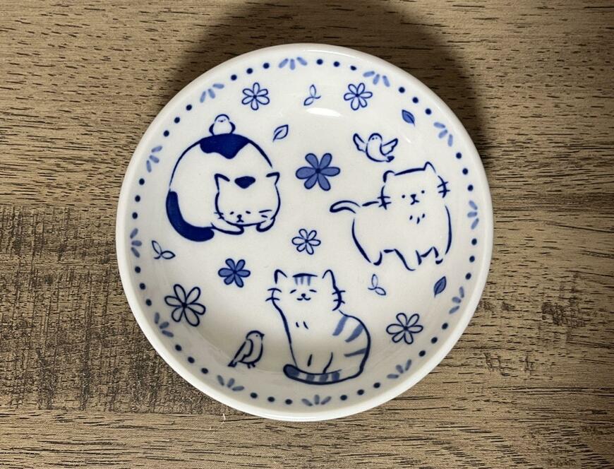 セリア、プレートM 藍色ねこ