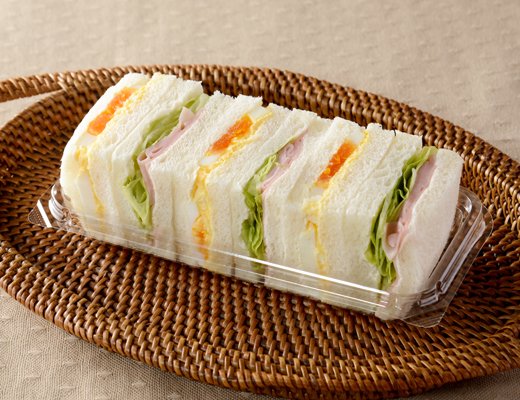 ローソンの新商品:ハムたまごBOX