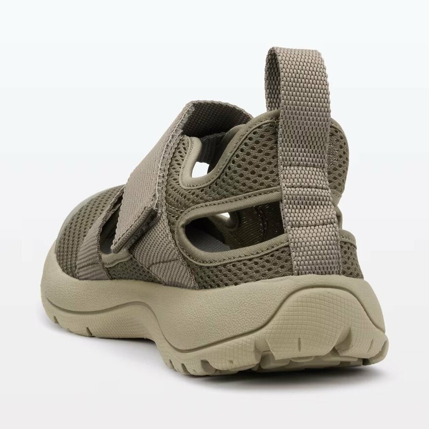 メッシュスニーカーサンダル