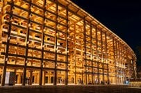 大阪・関西万博の大屋根リングと並ぶ「もう一つの主役」　まさかの共演に「すごすぎる！」と驚きの声