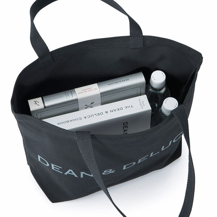 肩がけしやすい長めのハンドル