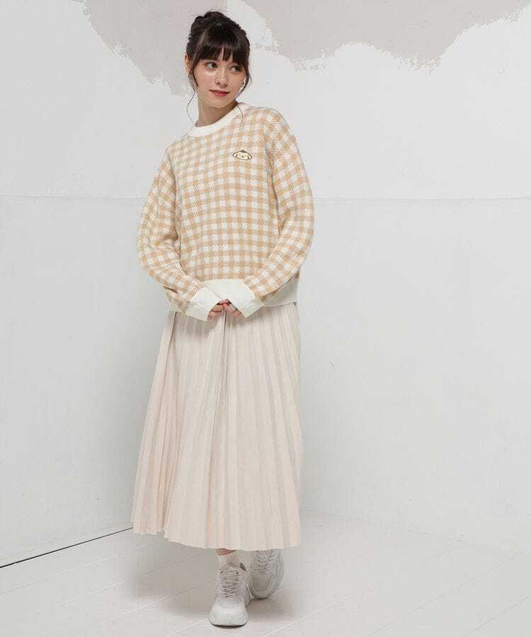 出所：Honeys Online Shop サンリオキャラクターズ／ニットトップス